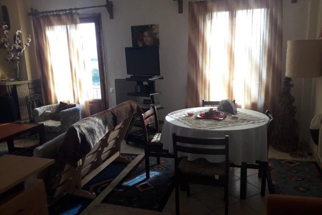 Efis House Apartment Kalivia  ภายนอก รูปภาพ